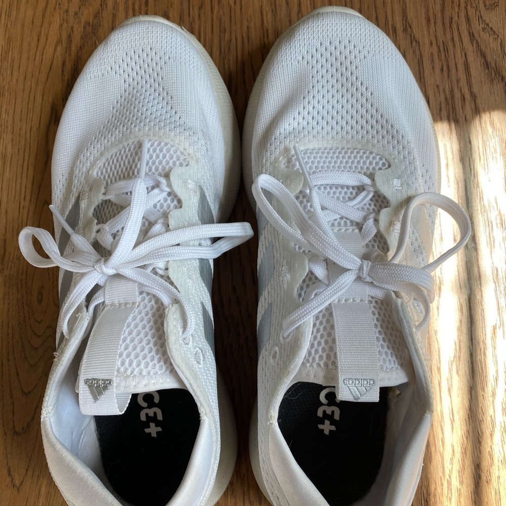 White adidas Bounce shoes